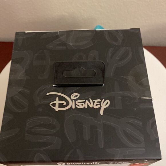 Disney Minnie Mouse Aroma Diffuser & Wireless Speaker - Picture 8 of 10